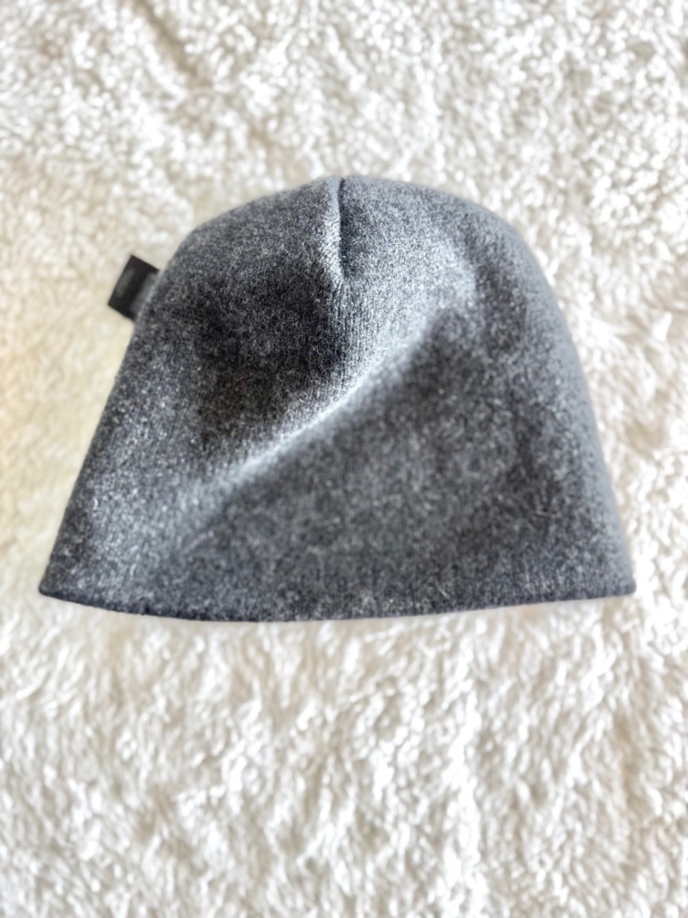 Express Skullcap Beanie 100% Cashmere Soft Gray Hat Quiet Luxury Minimalist